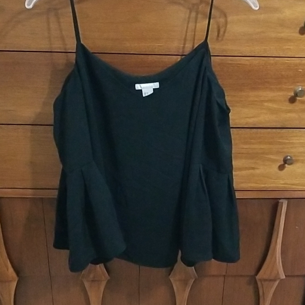 H&M Black Cold Shoulder Top With Bell Sleeves Size 4